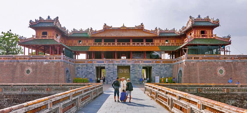 Best Cambodia and Vietnam Tour 13 Nights / 14 Days